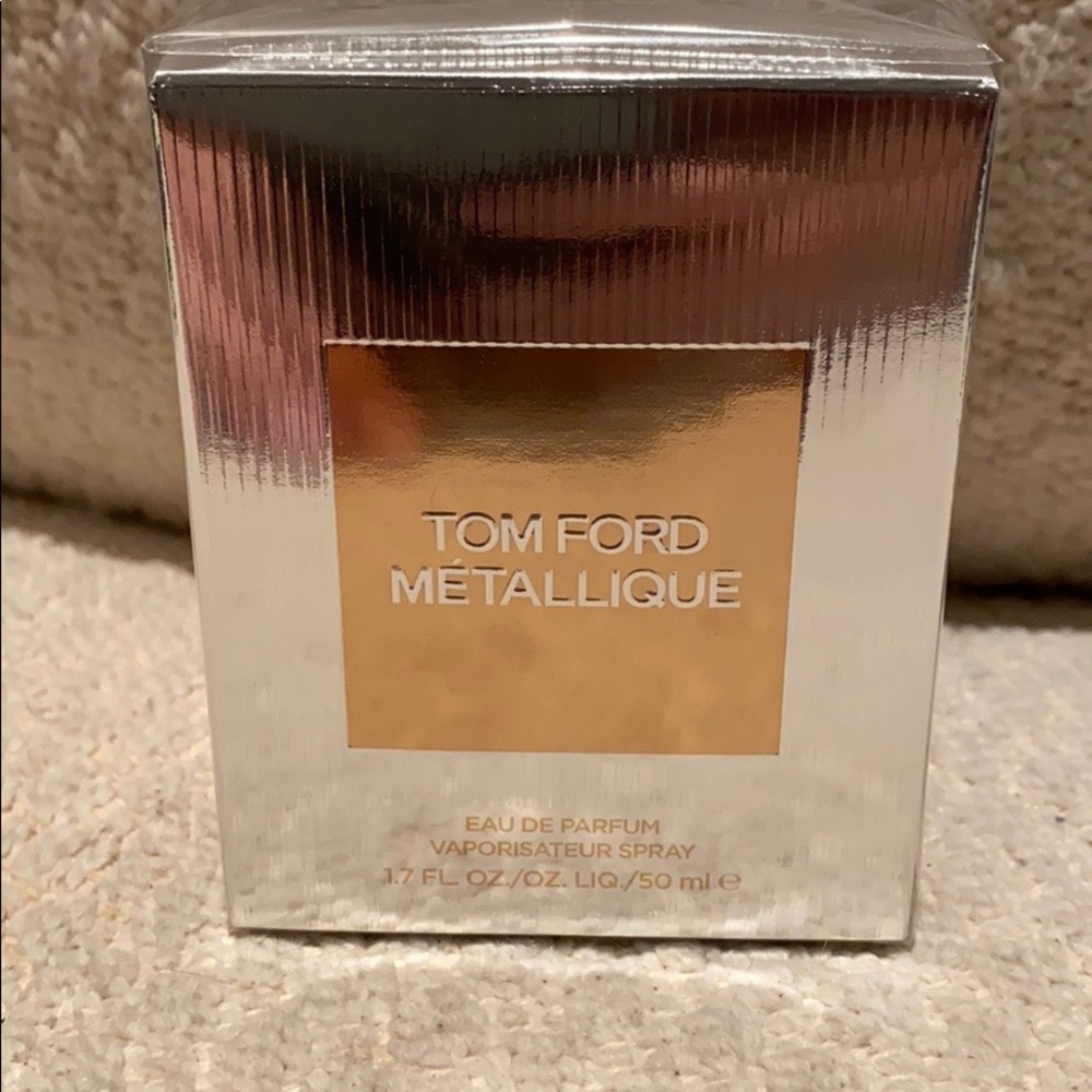 New Tom ford metallique